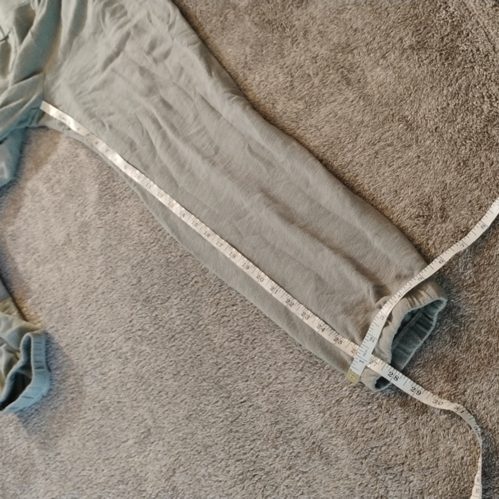 Monrow Supersoft Puff Sleeve Jumpsuit - Picture 5 of 8